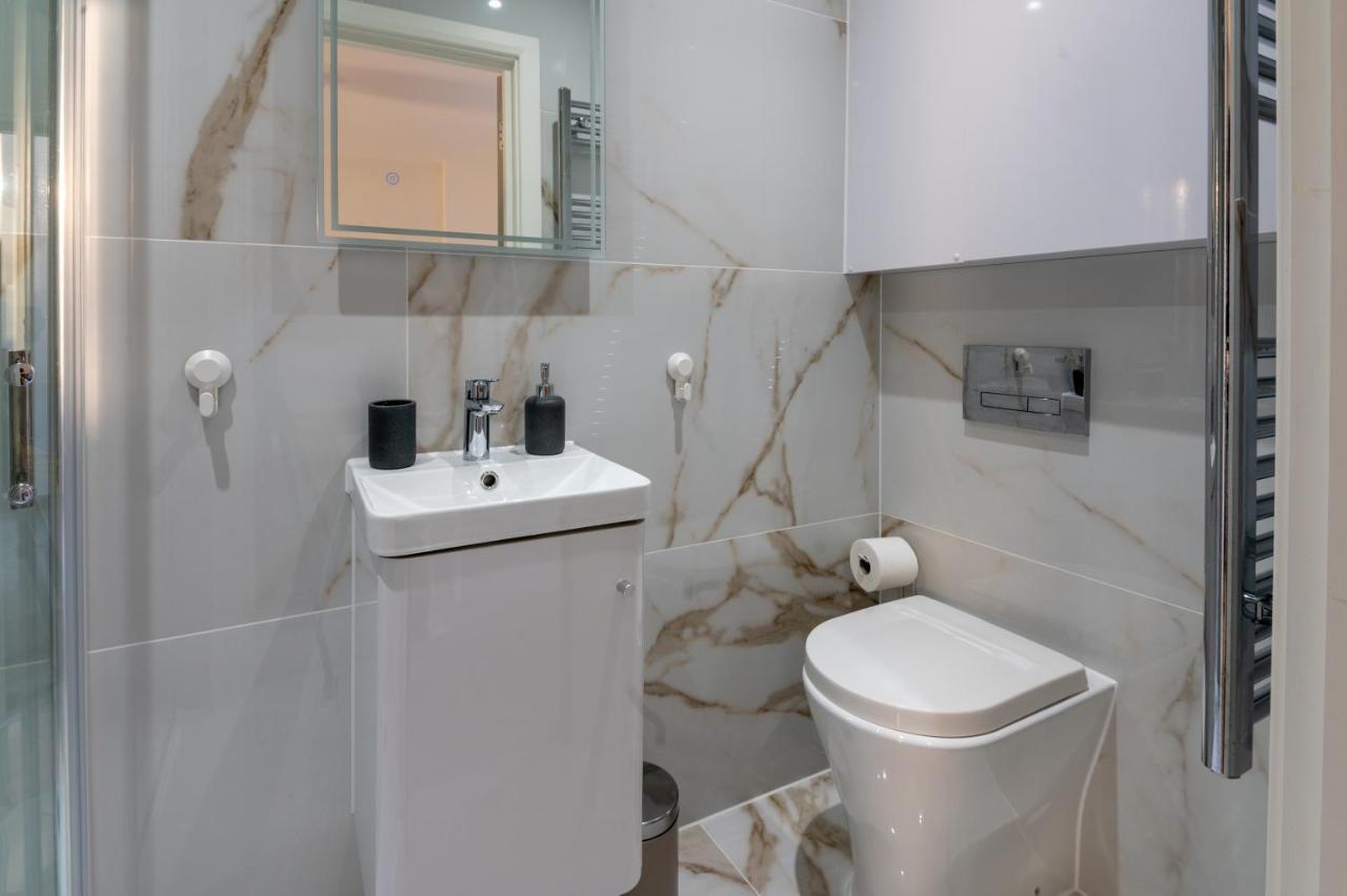 Lux 2 Bedrooms - 2 Bathrooms - F7 Лондон Екстериор снимка