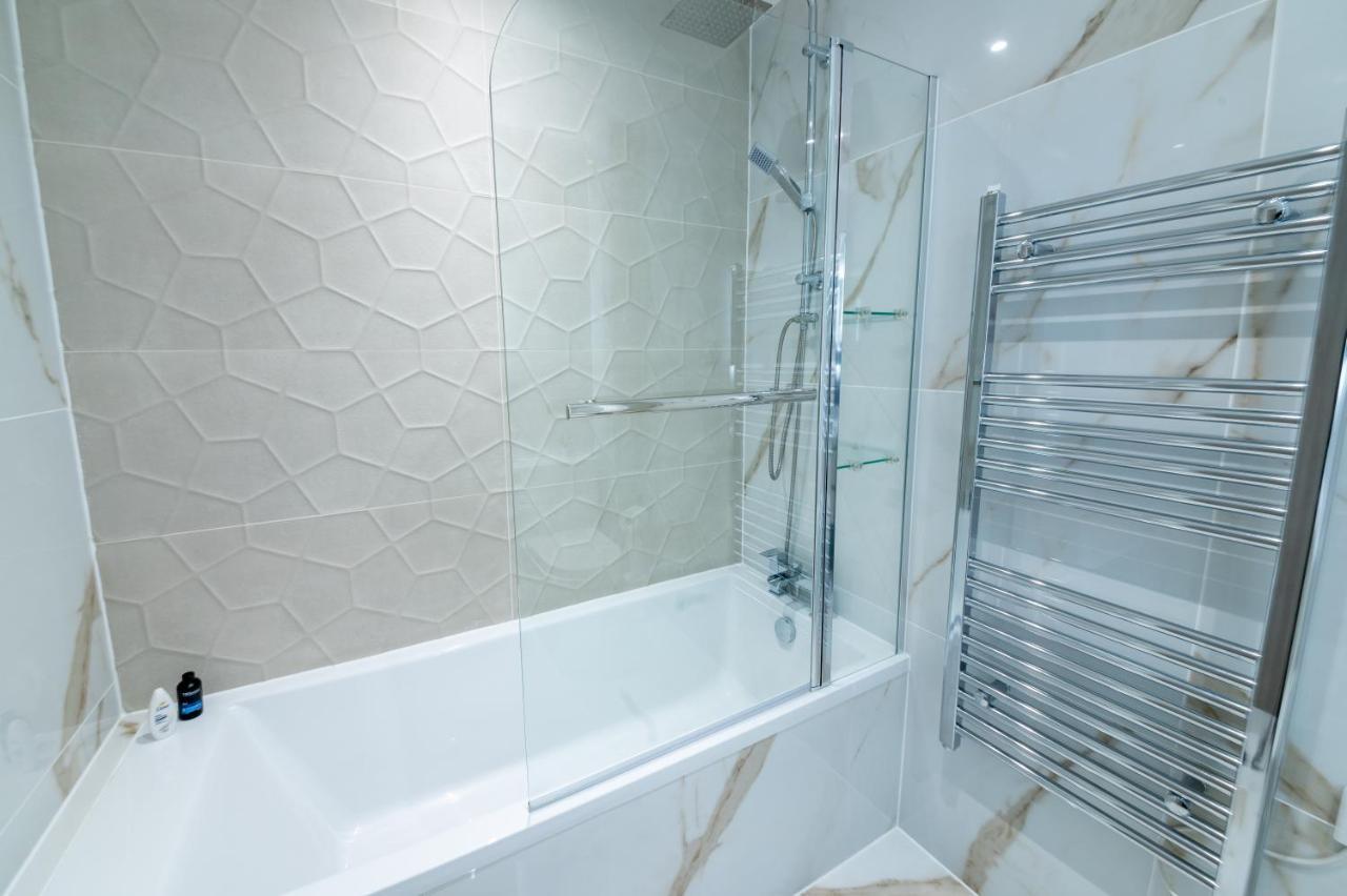 Lux 2 Bedrooms - 2 Bathrooms - F7 Лондон Екстериор снимка