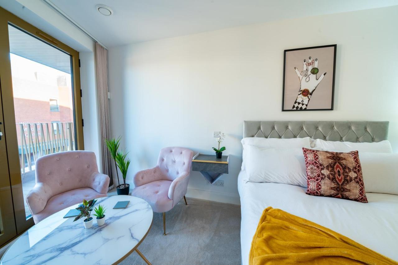 Lux 2 Bedrooms - 2 Bathrooms - F7 Лондон Екстериор снимка