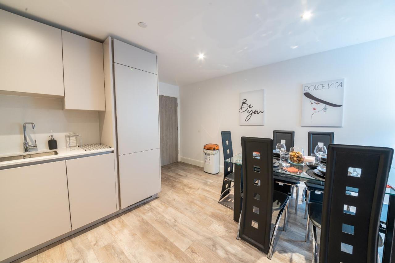 Lux 2 Bedrooms - 2 Bathrooms - F7 Лондон Екстериор снимка